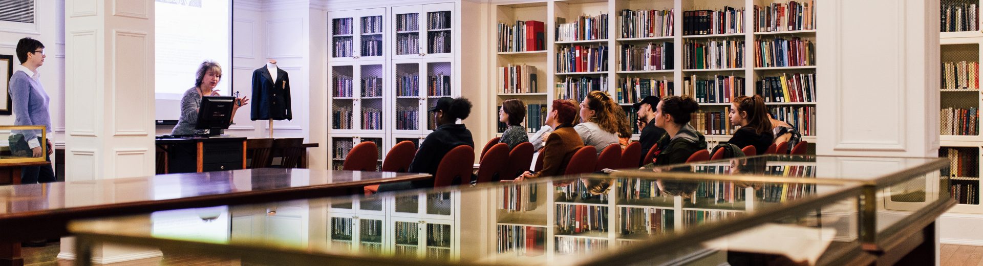 Image of UNCG University Archives, Hodges Reading Room, Class in Session